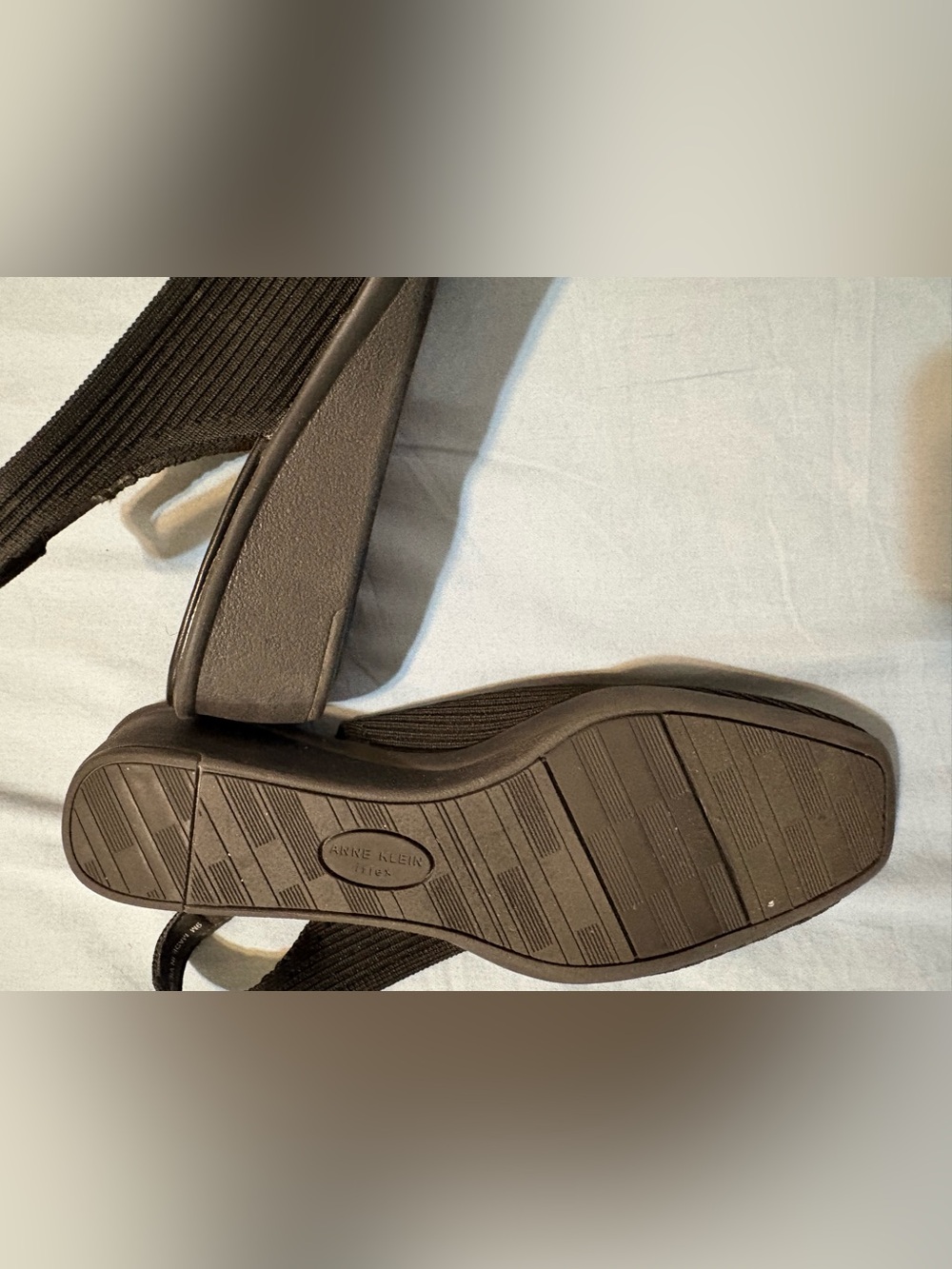 Anne Klein Black Ribbed Slingback Flats - Picture 4 of 4